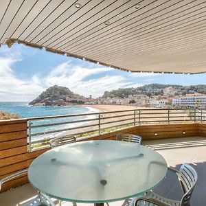 Tossa De Mar Beach